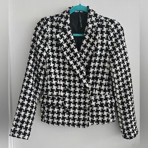 Meg & Margo Stylish Black and White Houndstooth Women's Blazer (XS)